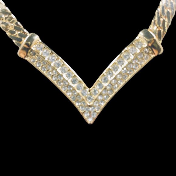 Chevron Necklace V Shaped Choker Statement Crystal Bling Iced Out Chain - Picture 3 of 8